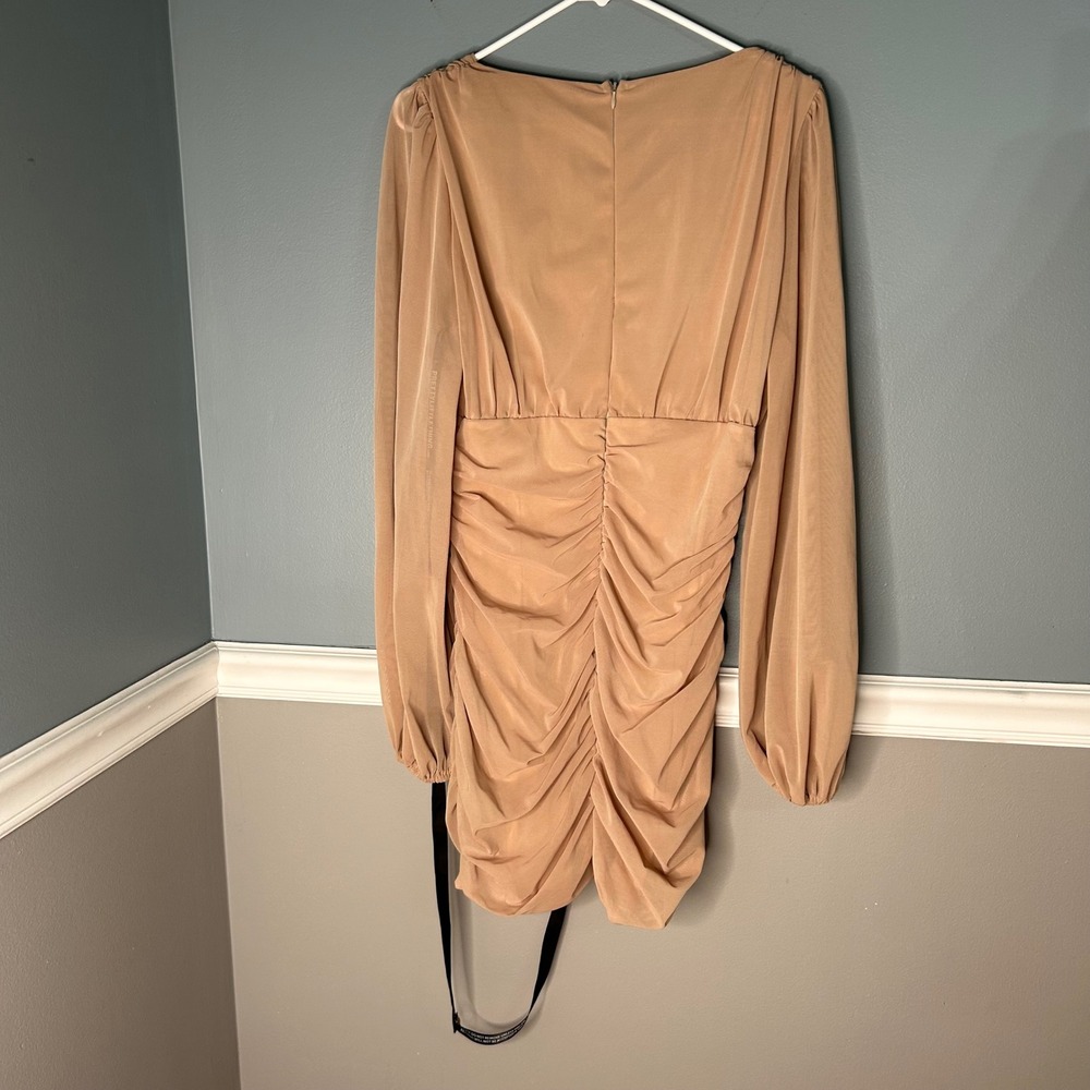 PrettyLittleThing Camel Ruched Mesh Long Sleeve V Neck Bodycon Mini Dress NWT 10